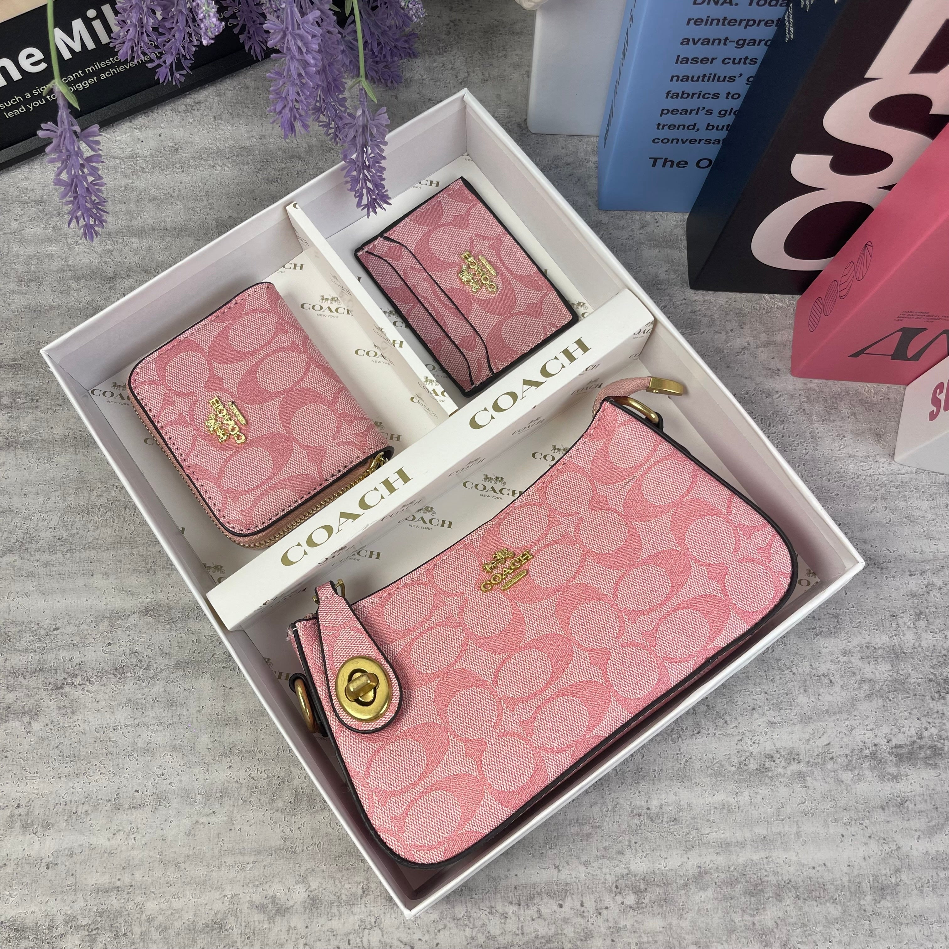 Pink set