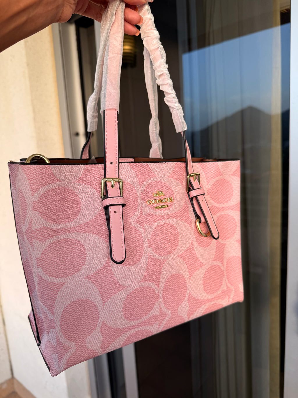 Pink tote