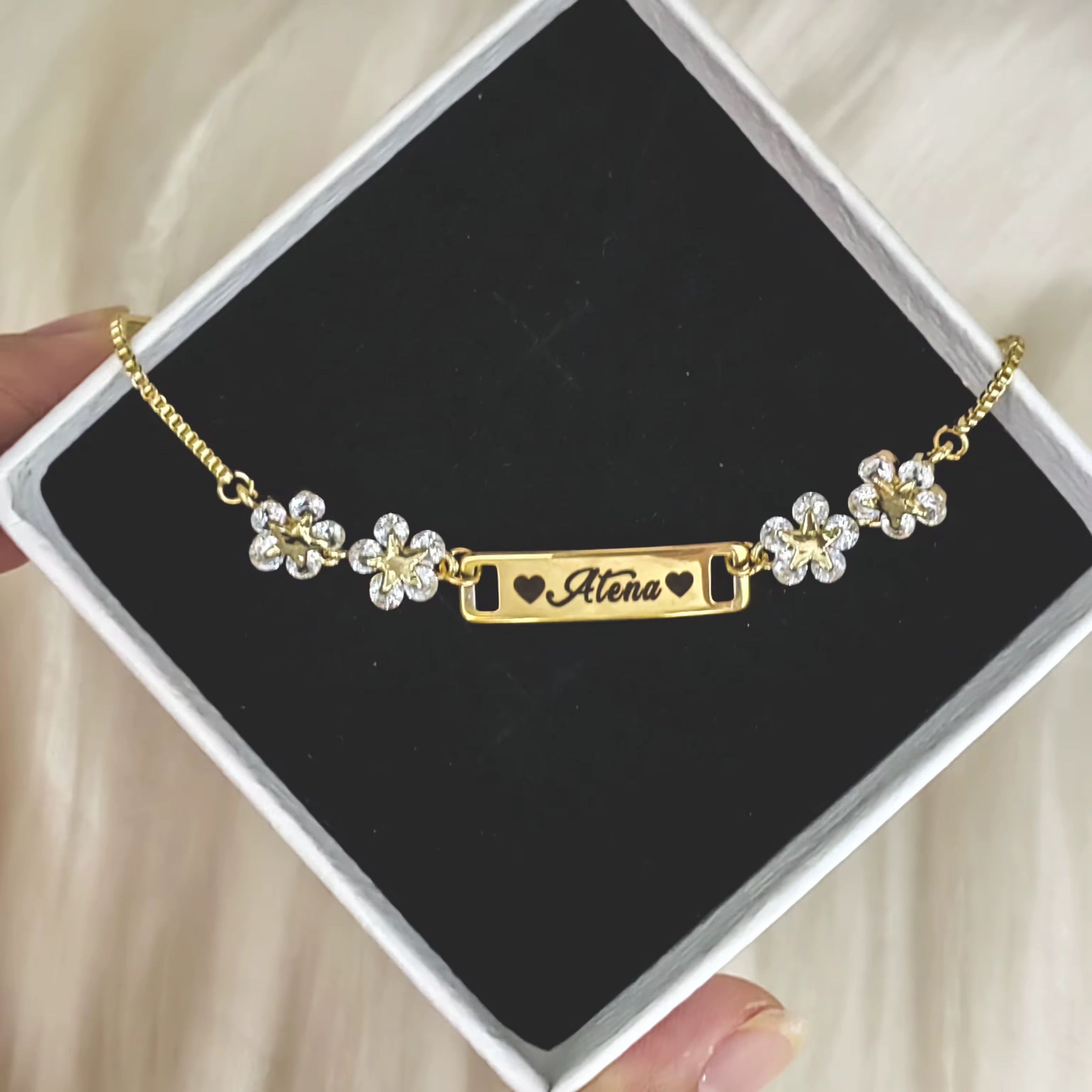 Customized bracelet