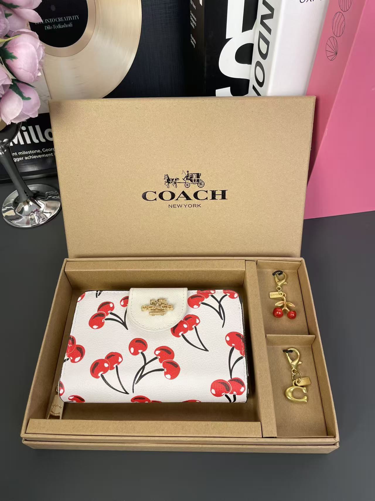 Cherry wallet set