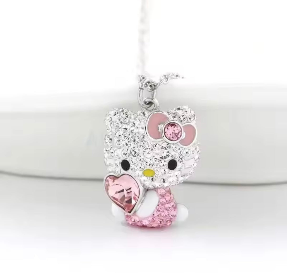 HK rhinestone mini necklace
