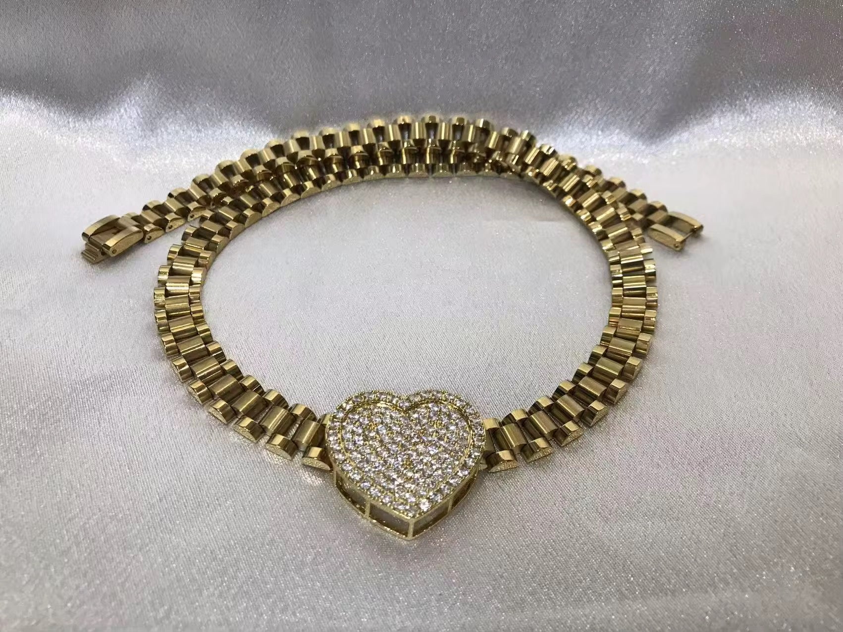 Heart chain