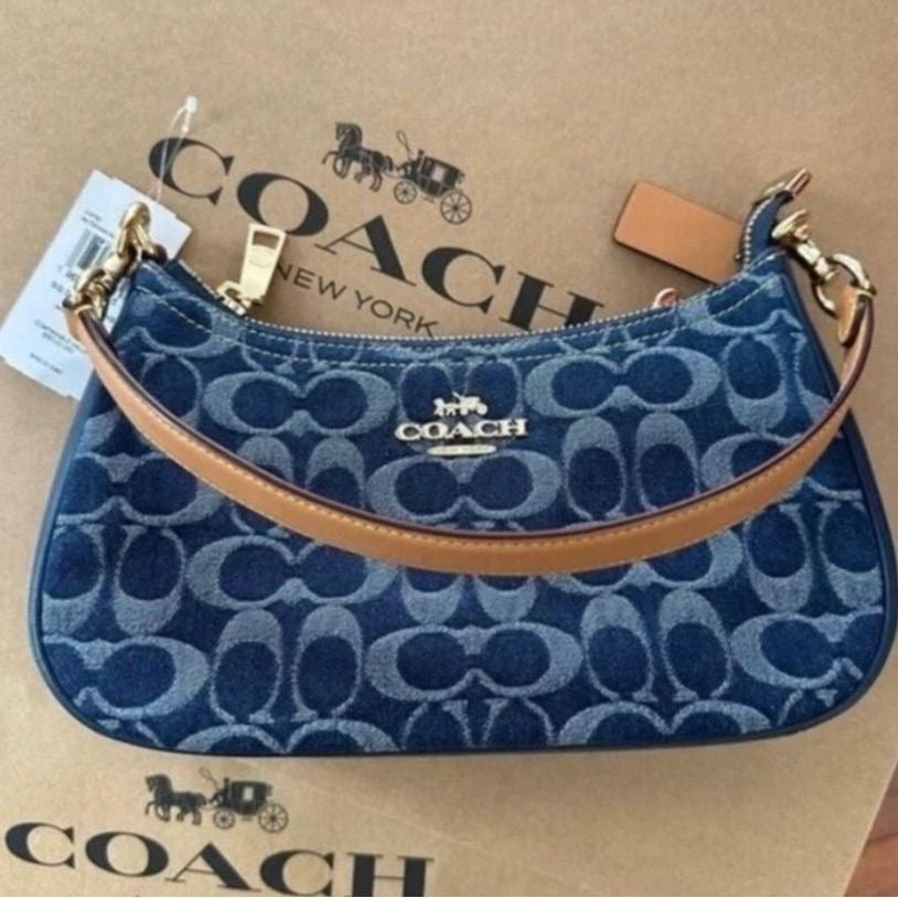Denim purse 💙🦋