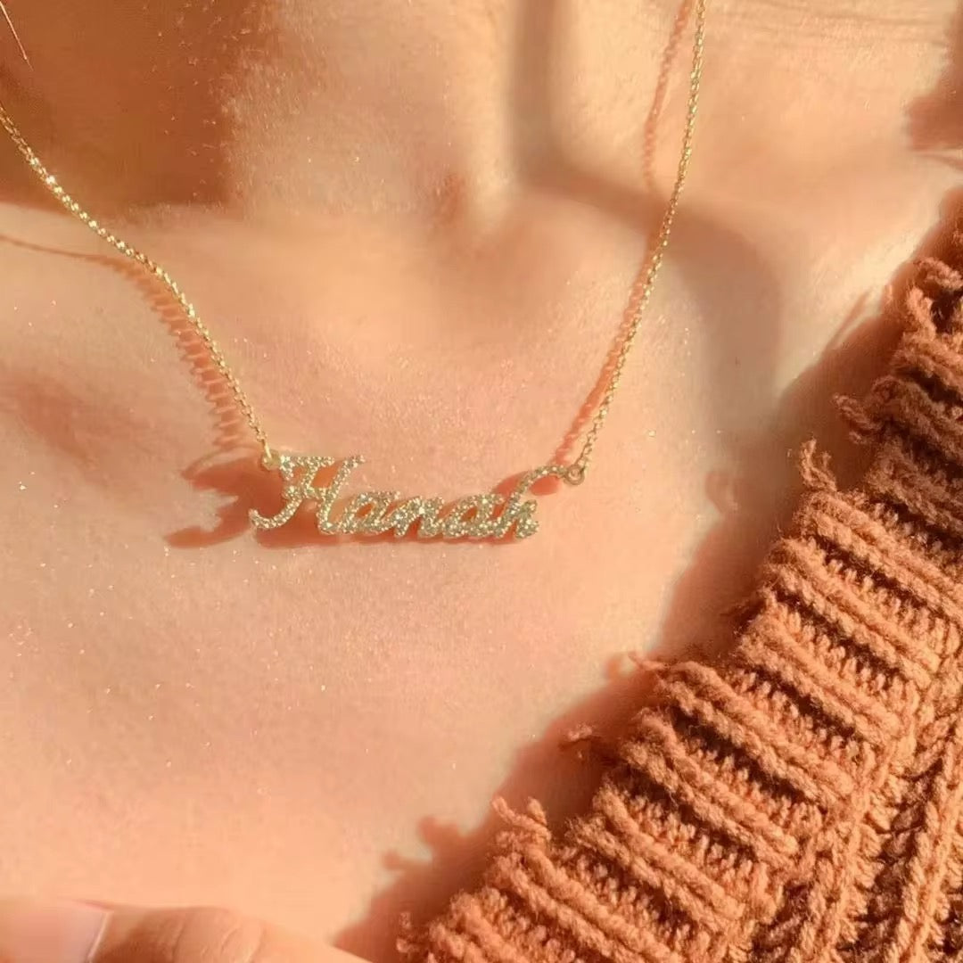 Solid gold moissanite diamond necklace